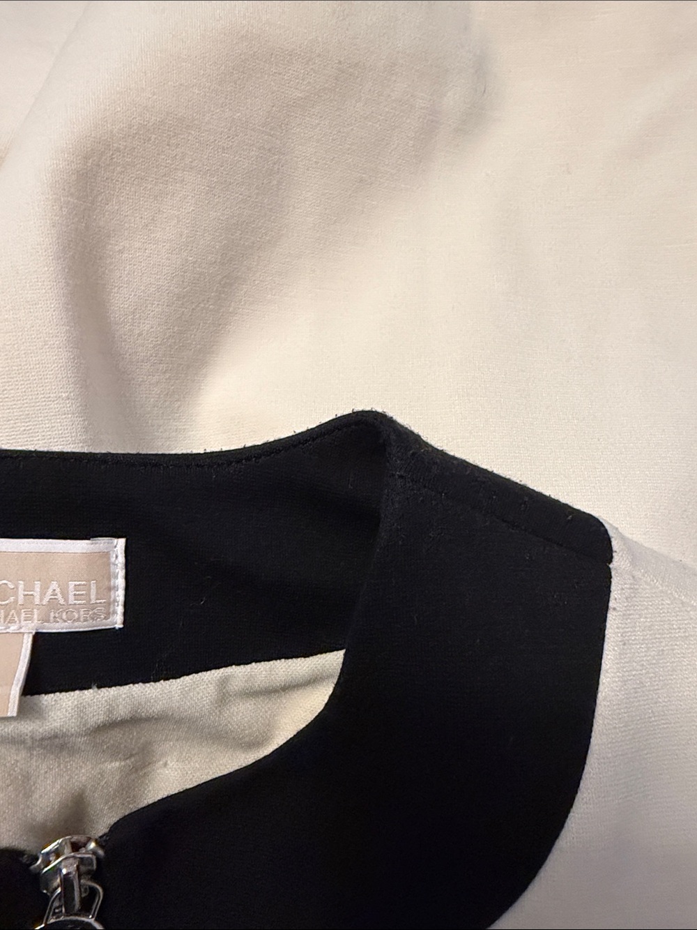 MICHAEL Michael Kors Colorblock Sleeveless Shift Dress – Cream/Black - Picture 6 of 7